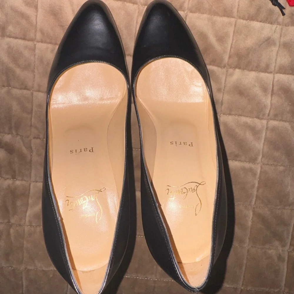 christian louboutin black décolleté - Picture 4 of 7